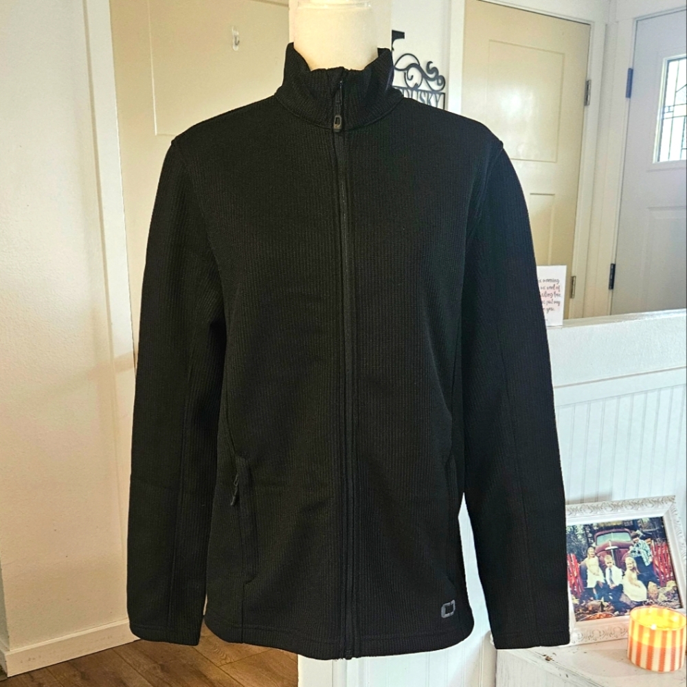 NWT's - OGIO - Mens Black Soft Shell Jacket, Fleece Lined - Size Med.